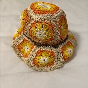 Steve Madden woven hat